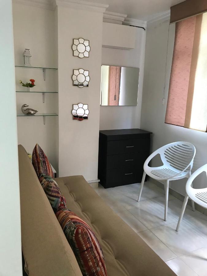Apartamentos Amoblados Jg De La 70 Медельин Экстерьер фото