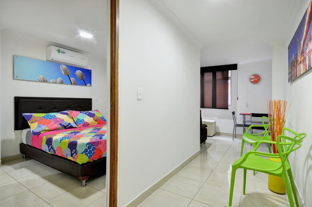 Apartamentos Amoblados Jg De La 70 Медельин Экстерьер фото
