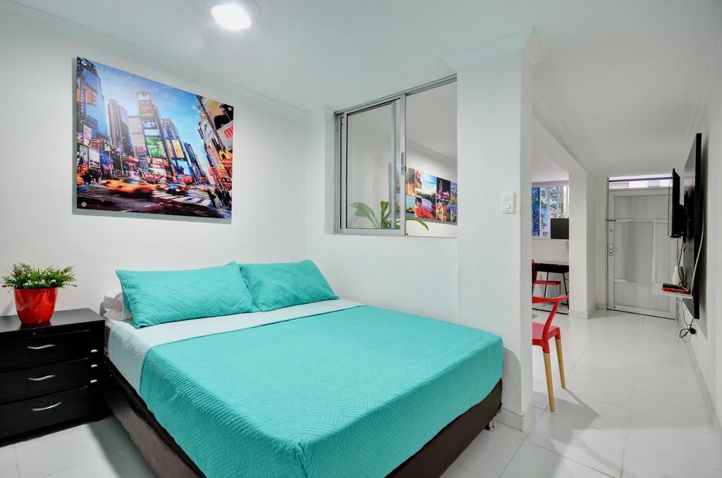 Apartamentos Amoblados Jg De La 70 Медельин Экстерьер фото