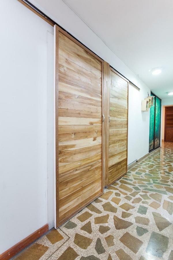 Apartamentos Amoblados Jg De La 70 Медельин Экстерьер фото