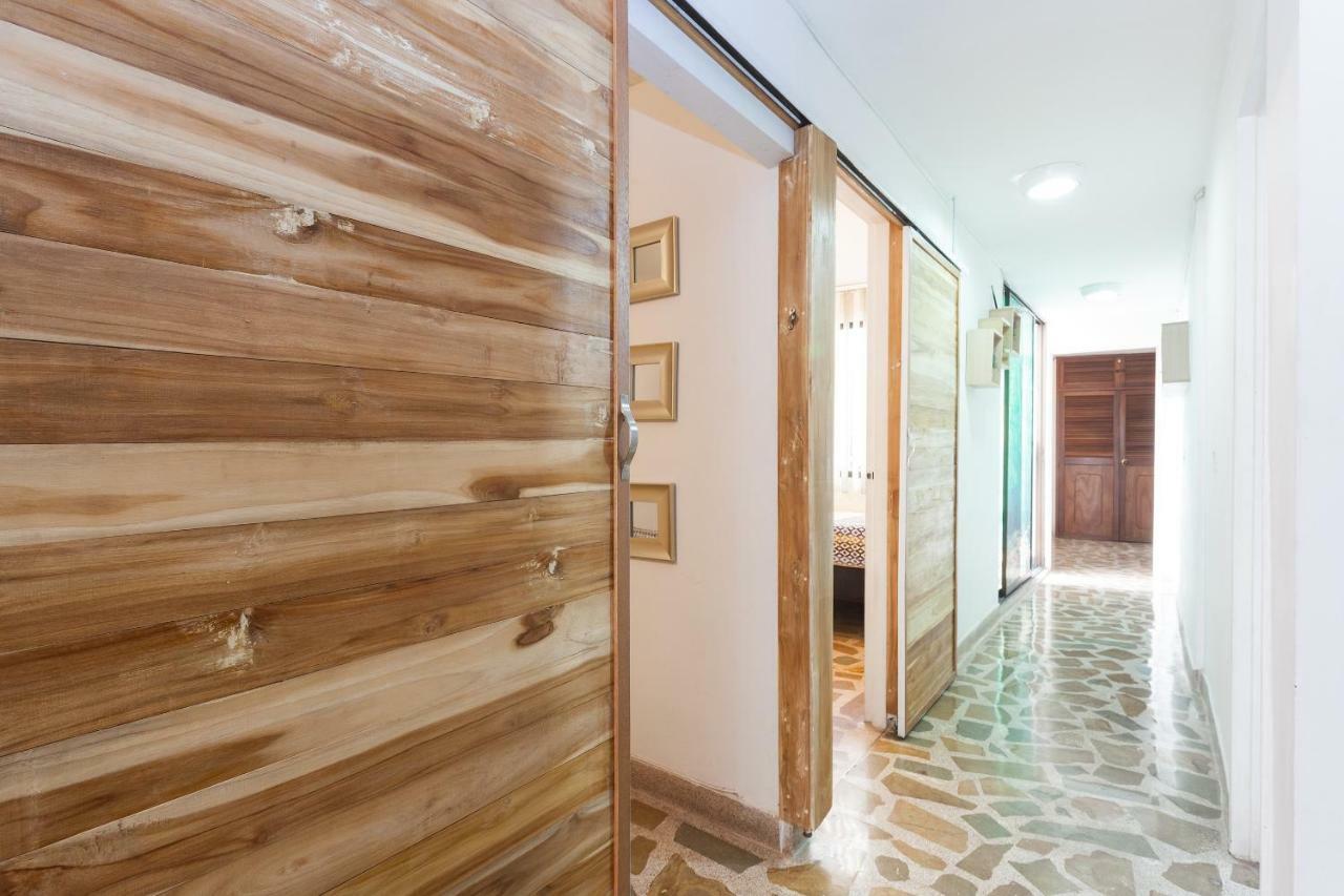 Apartamentos Amoblados Jg De La 70 Медельин Экстерьер фото