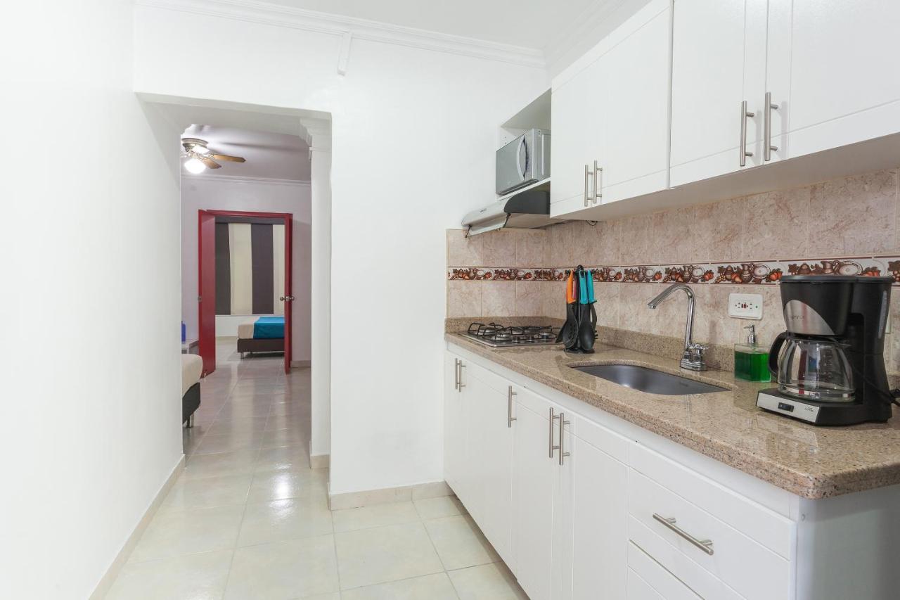 Apartamentos Amoblados Jg De La 70 Медельин Экстерьер фото