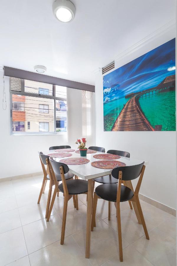 Apartamentos Amoblados Jg De La 70 Медельин Экстерьер фото