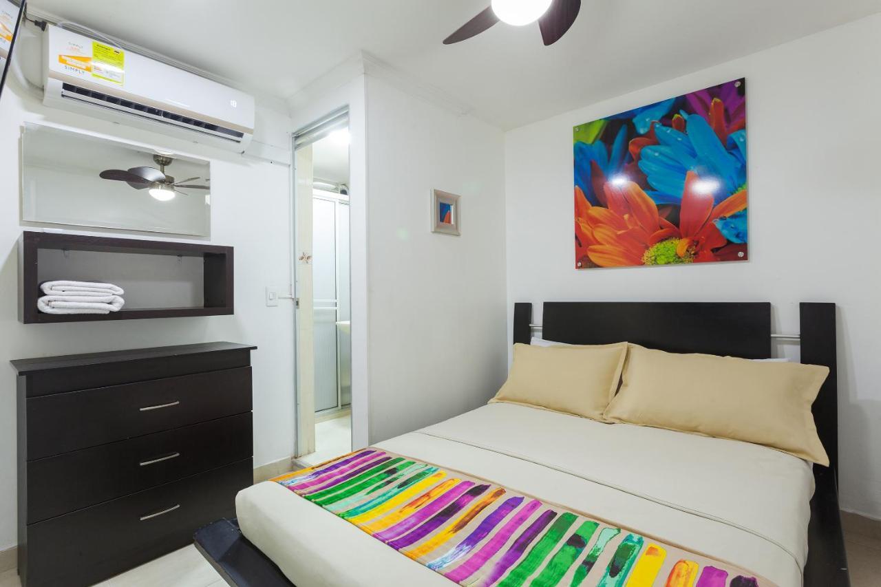 Apartamentos Amoblados Jg De La 70 Медельин Экстерьер фото